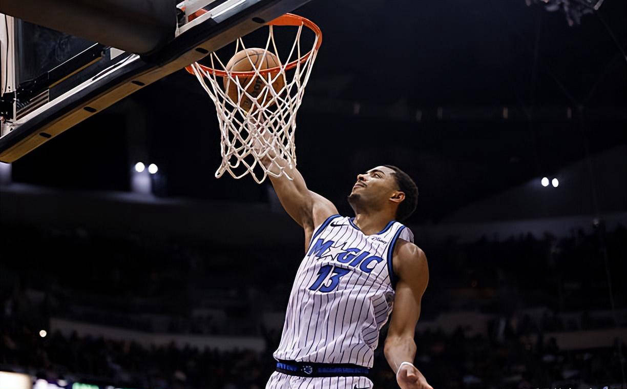 关于奥兰多魔术关键时刻再遭质疑，志在NBA常规赛名次提升，目标明确，赛程密集仍需轮换的信息