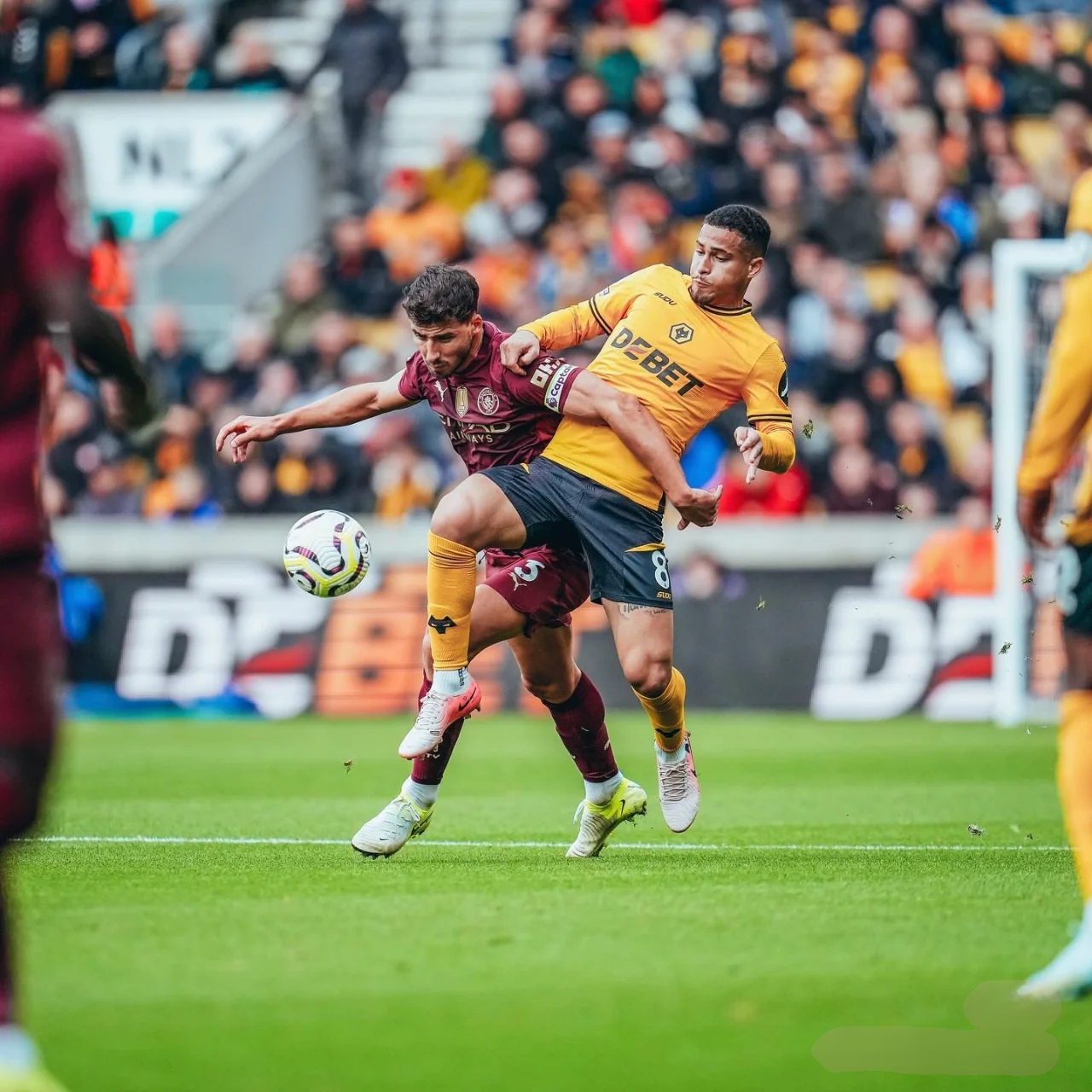 赛后突围战来临；曼城围绕德国杯回应争议；悬念犹存；临场指挥获称赞的简单介绍